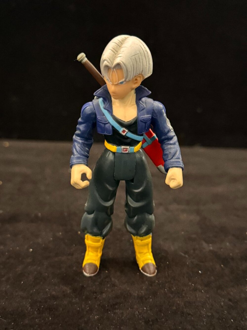 Vintage Dragon Ball Z Future Trunks 4.5" Action Figure Irwin Toy 2000 DBZ